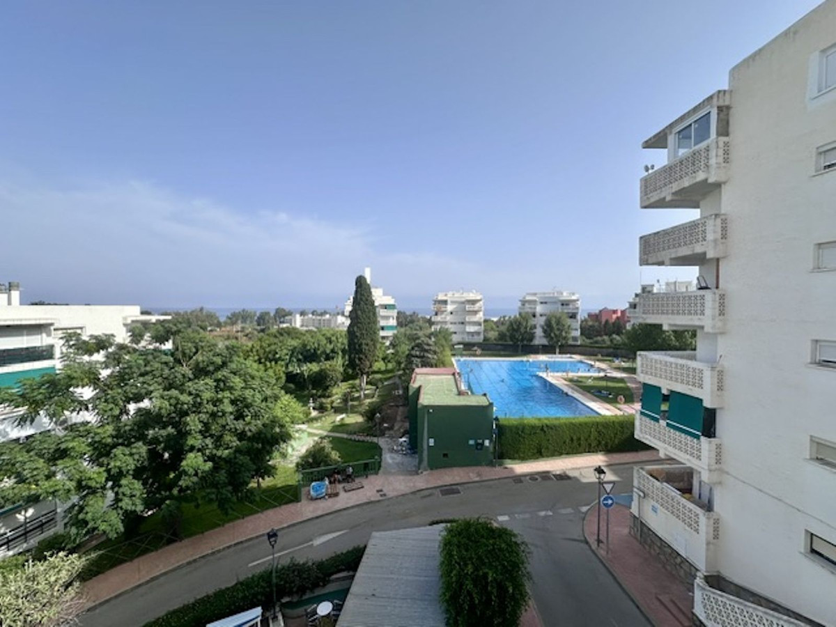 Appartement te koop in Estepona | 3 slaapkamers H5463076