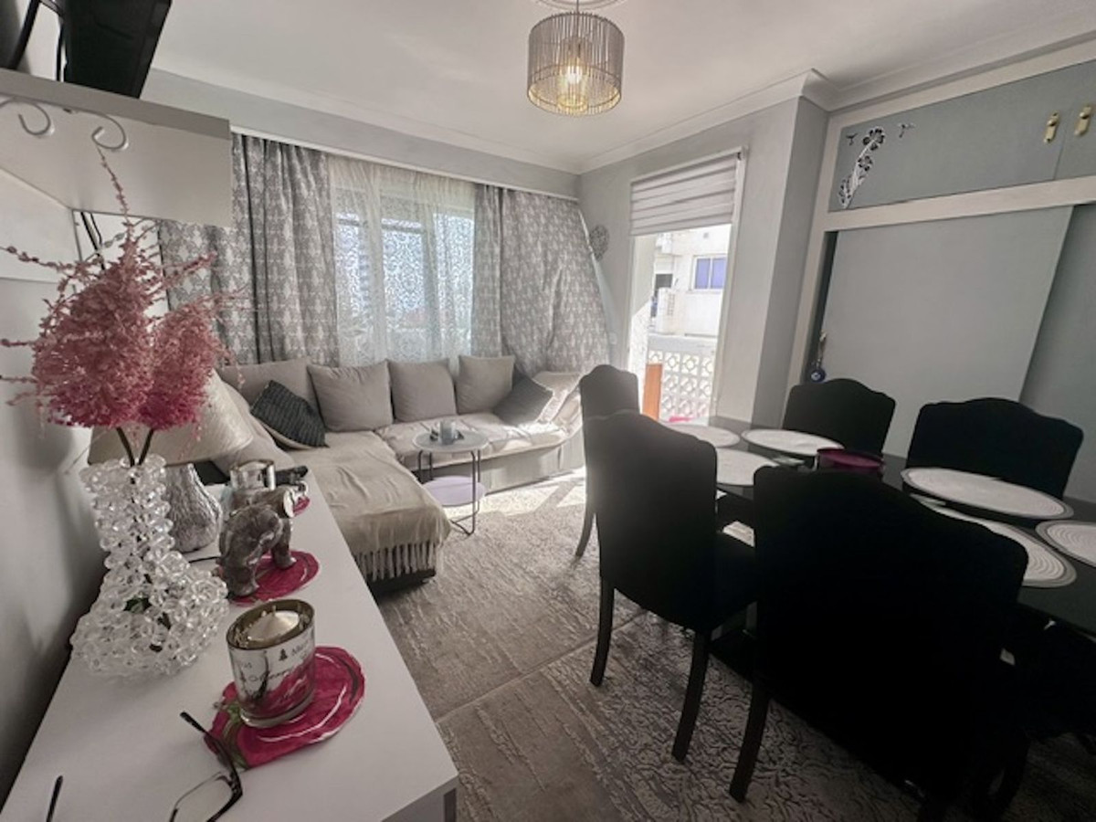 Appartement te koop in Estepona | 3 slaapkamers H5463076