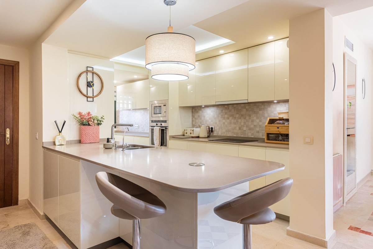 Appartement te koop in Estepona | 3 slaapkamers H5463145