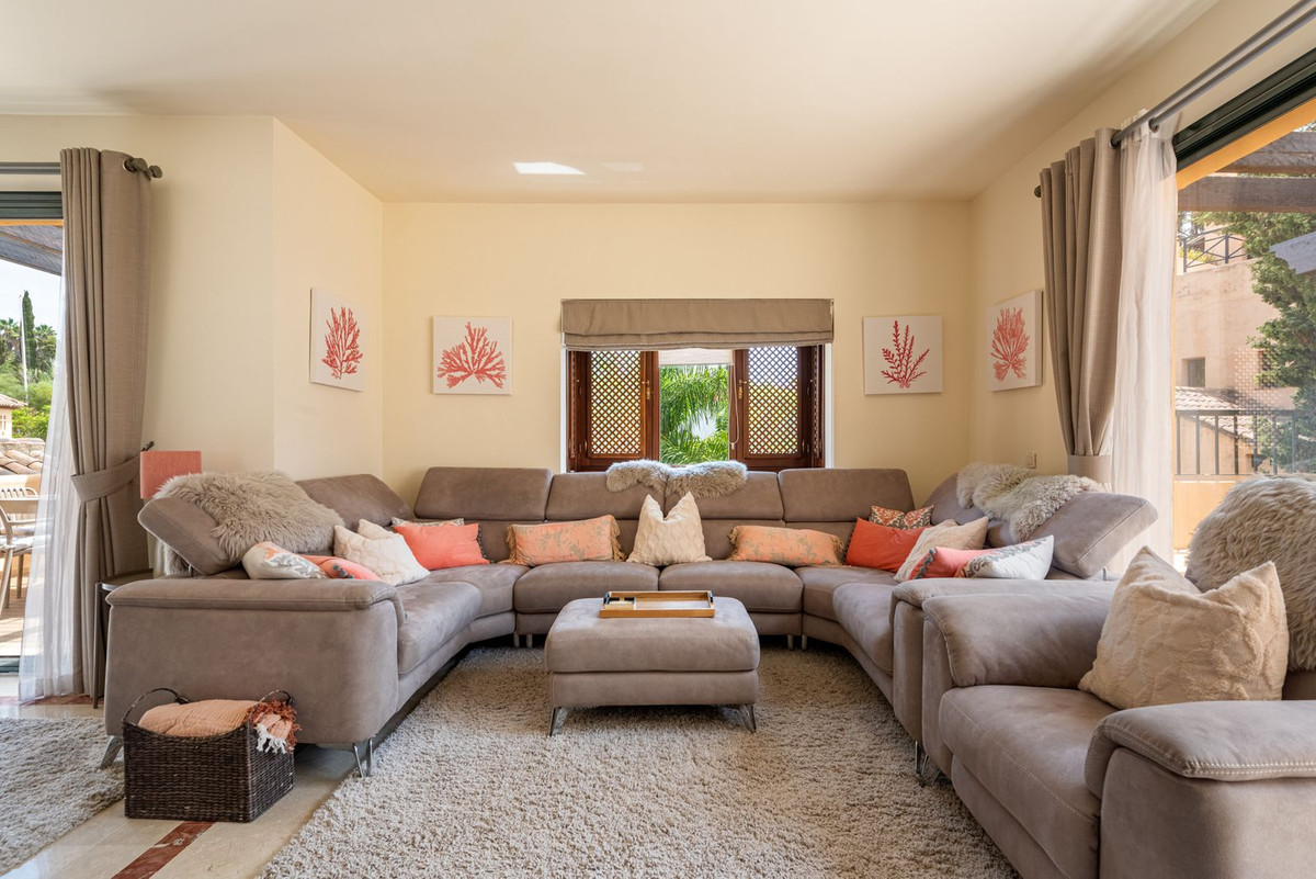 Appartement te koop in Estepona | 3 slaapkamers H5463145