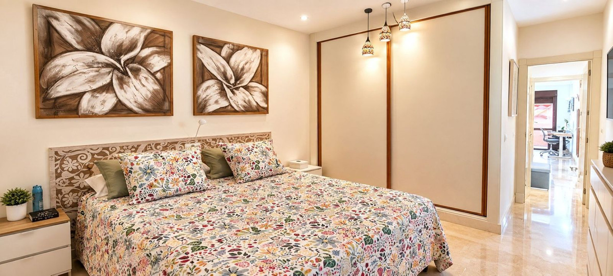 Appartement te koop in Estepona | 2 slaapkamers H5464066