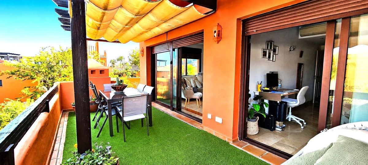 Appartement te koop in Estepona | 2 slaapkamers H5464066