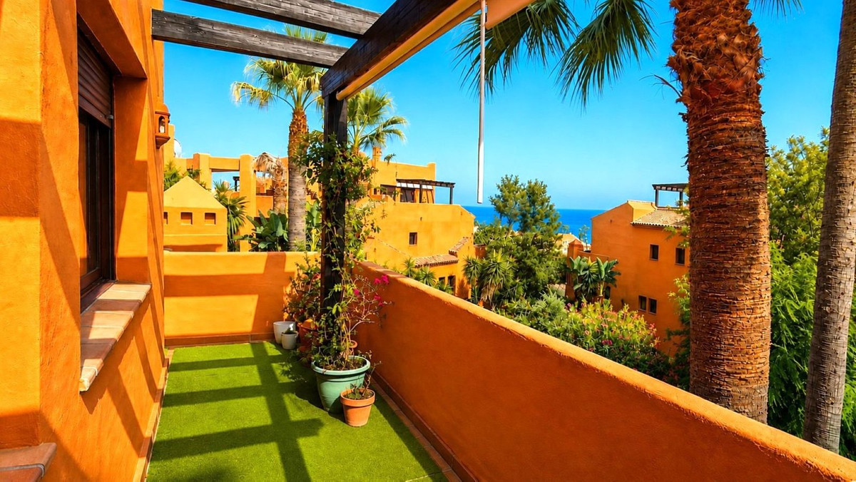 Appartement te koop in Estepona | 2 slaapkamers H5464066