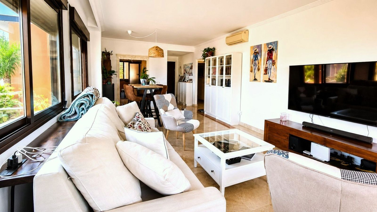 Appartement te koop in Estepona | 2 slaapkamers H5464066