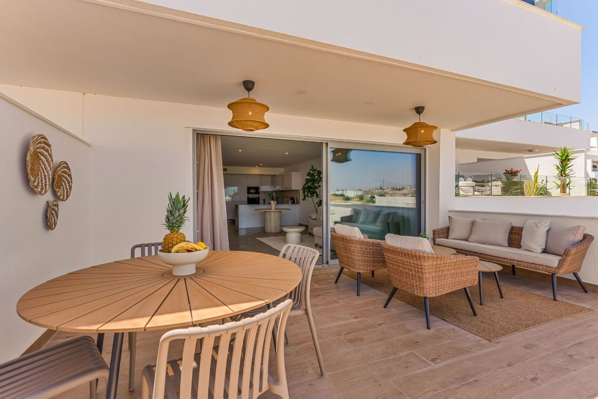 Appartement te koop in Estepona | 2 slaapkamers H5464078