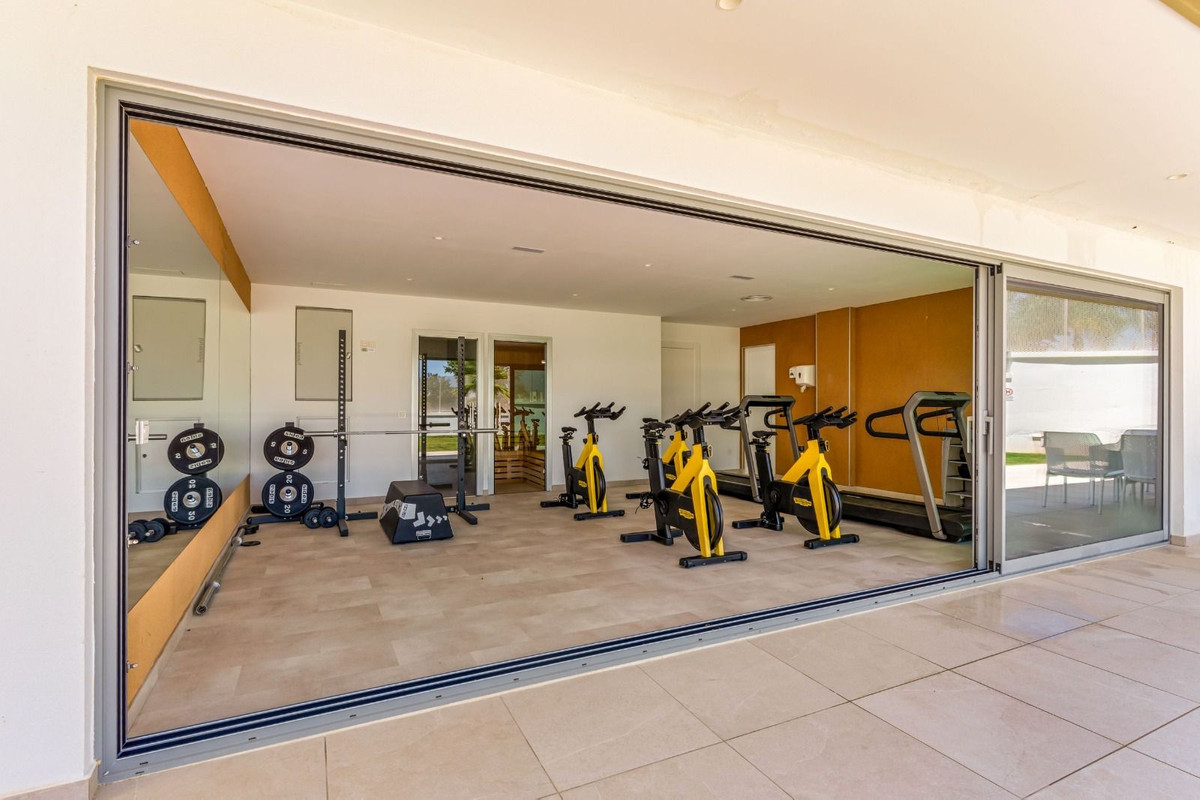 Appartement te koop in Estepona | 2 slaapkamers H5464078