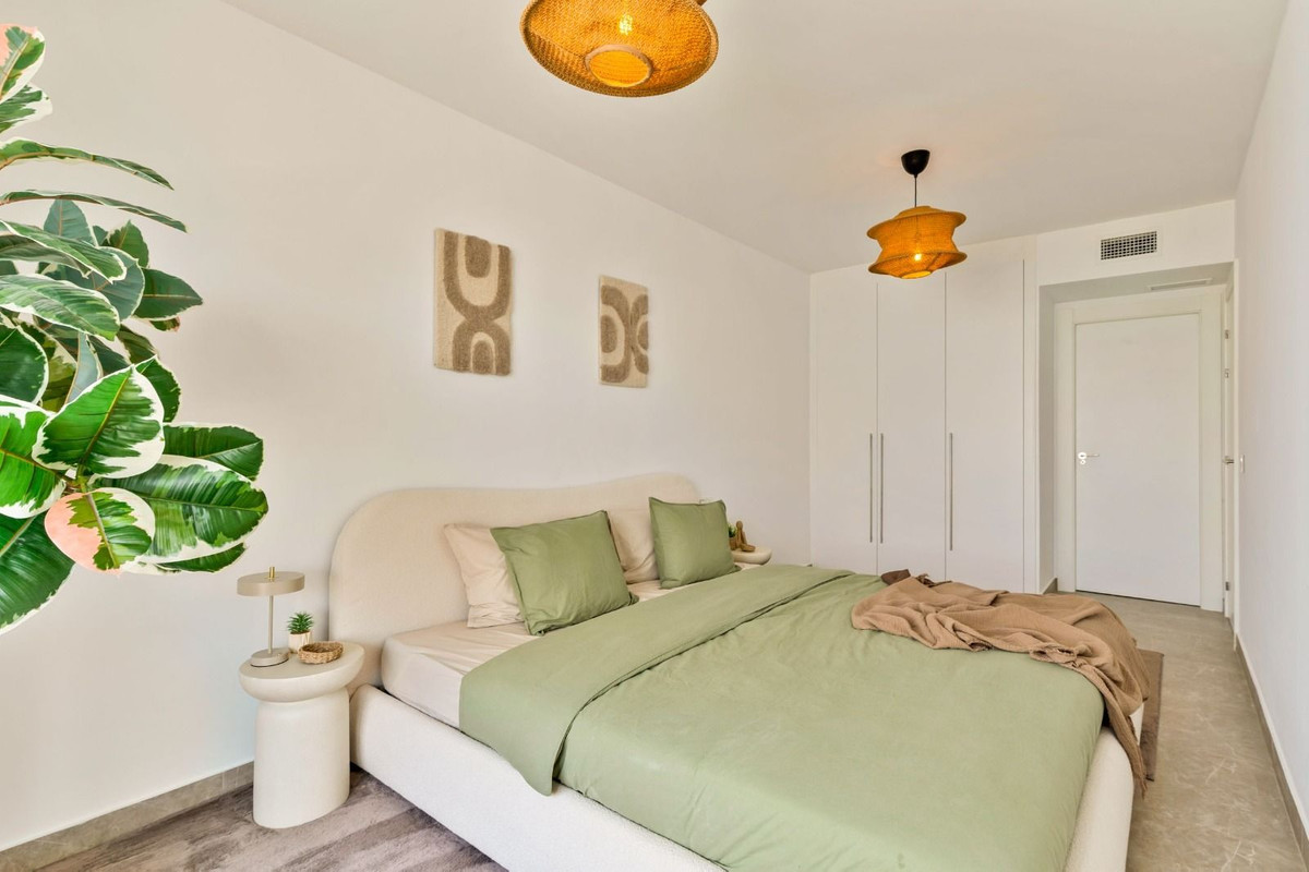 Appartement te koop in Estepona | 2 slaapkamers H5464078