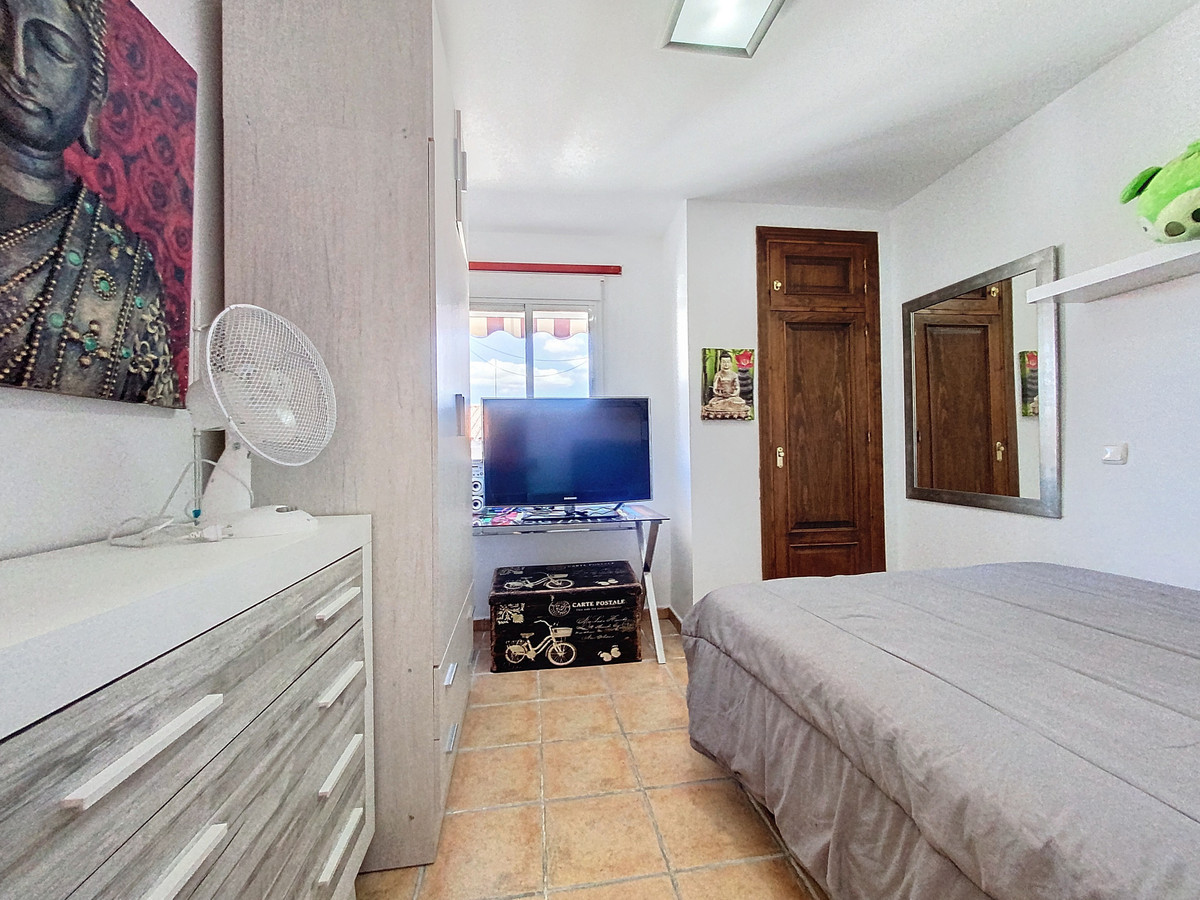 Appartement te koop in Estepona | 3 slaapkamers H5464384