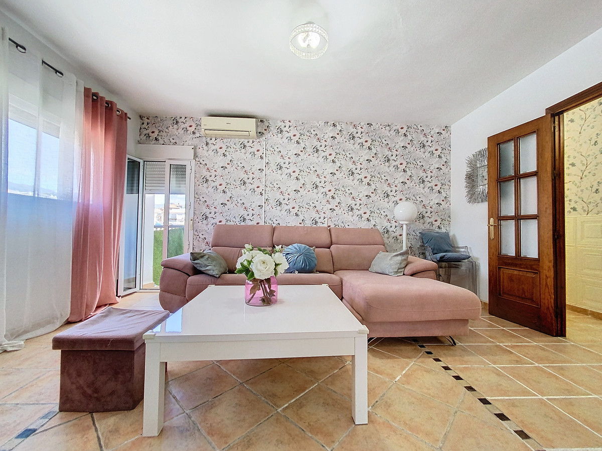 Appartement te koop in Estepona | 3 slaapkamers H5464384