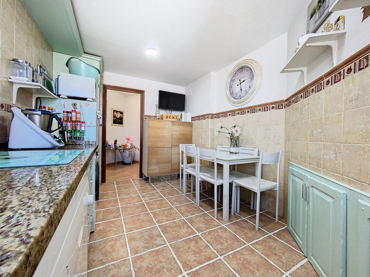 Appartement te koop in Estepona | 3 slaapkamers H5464384