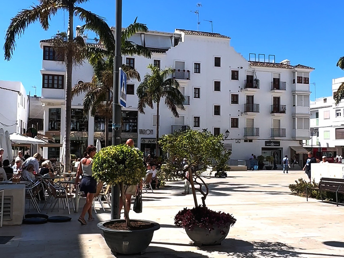 Appartement te koop in Estepona | 3 slaapkamers H5464384