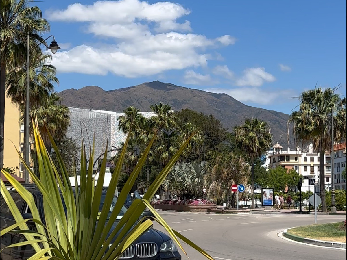 Appartement te koop in Estepona | 3 slaapkamers H5464384