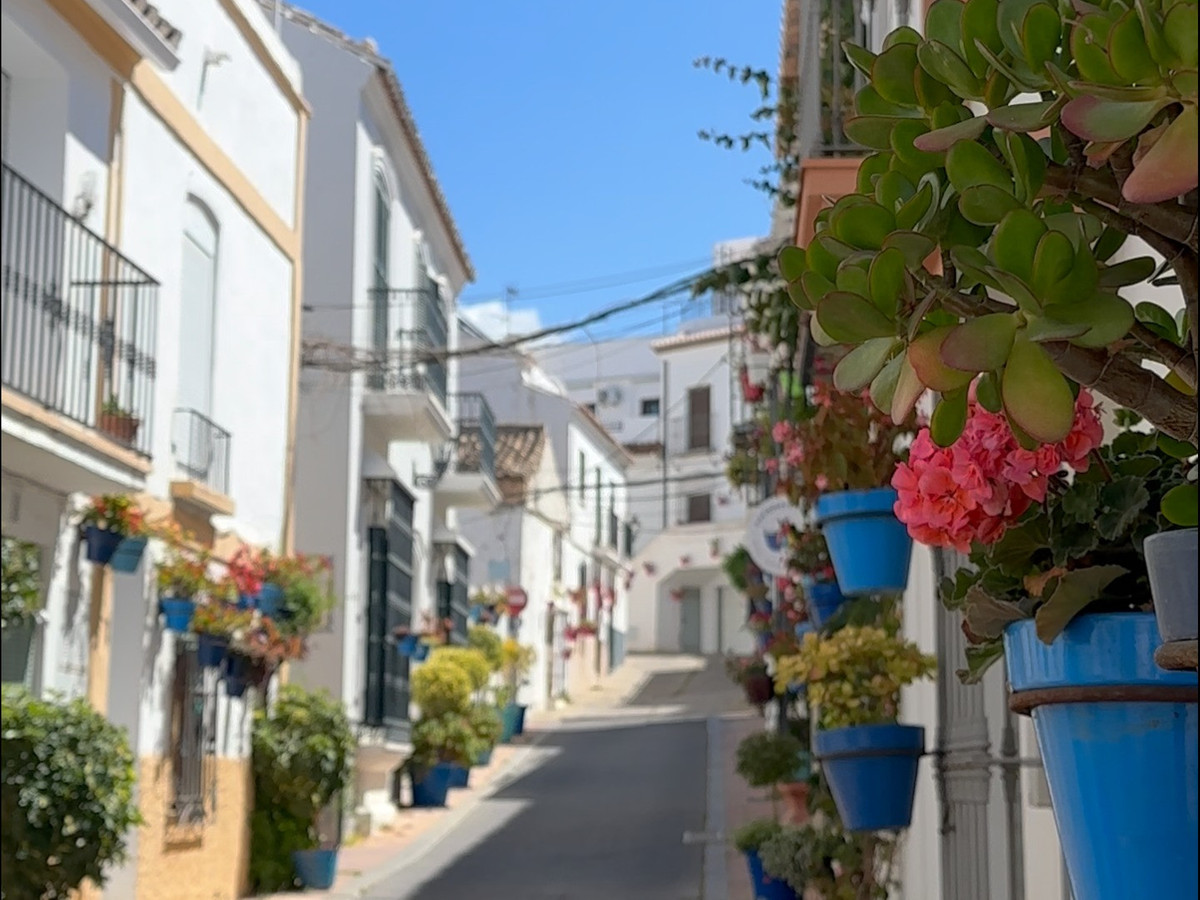 Appartement te koop in Estepona | 3 slaapkamers H5464384