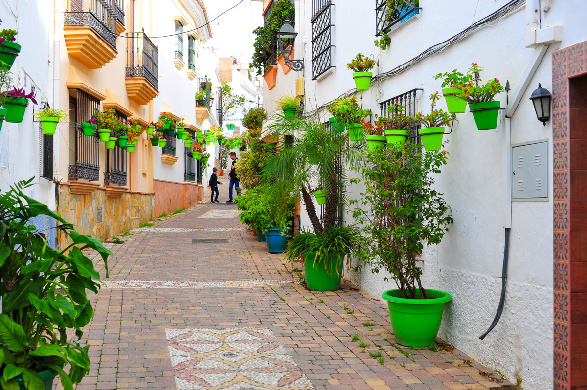 Appartement te koop in Estepona | 3 slaapkamers H5464384