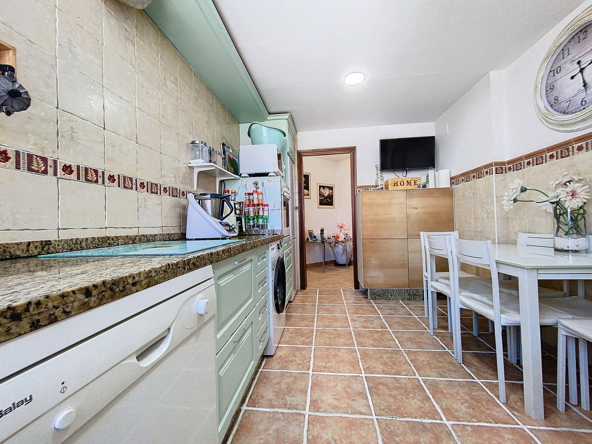 Appartement te koop in Estepona | 3 slaapkamers H5464384