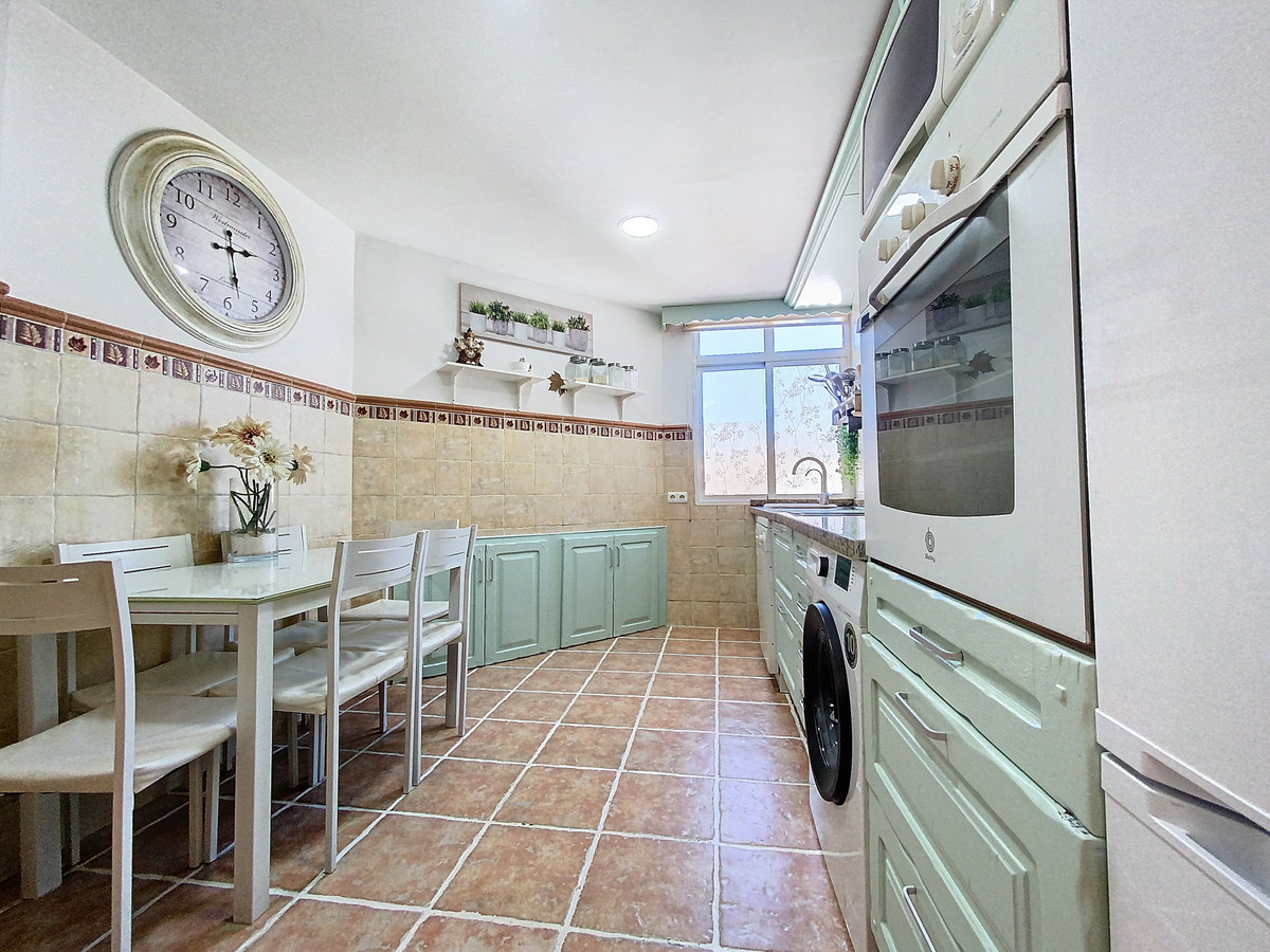 Appartement te koop in Estepona | 3 slaapkamers H5464384