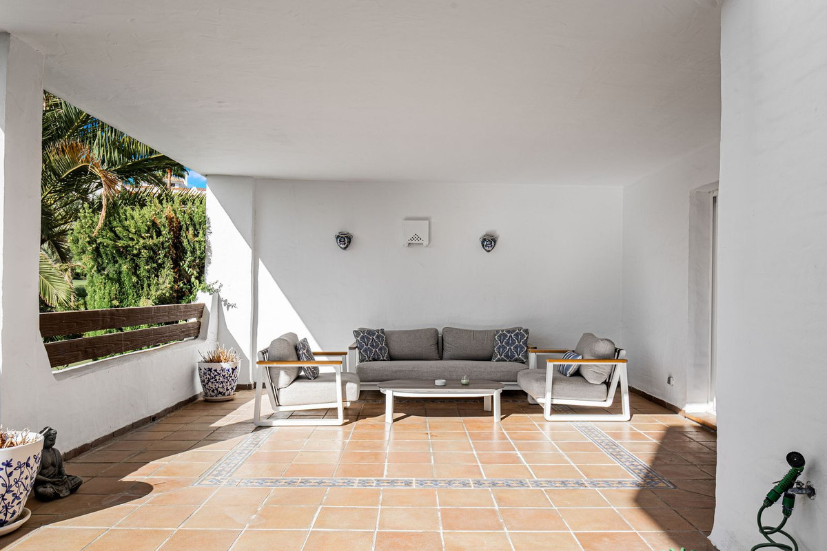 Appartement te koop in Estepona | 2 slaapkamers H5464768