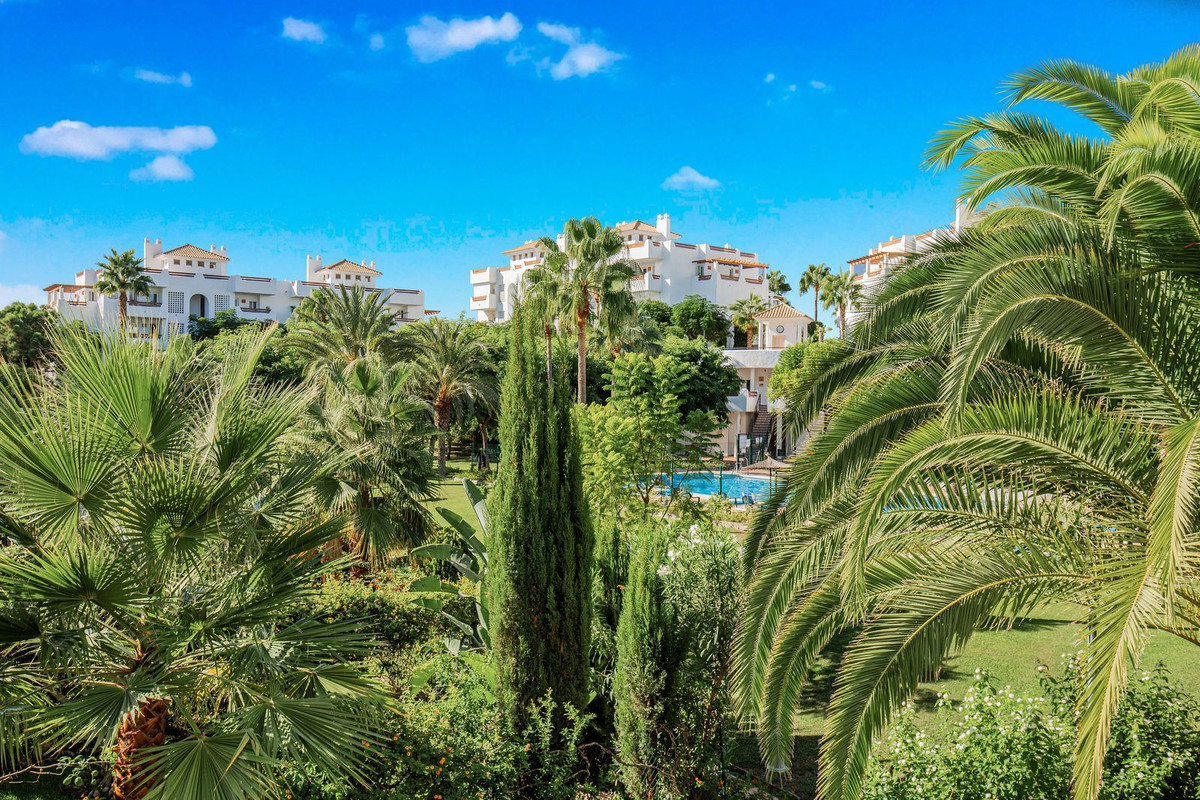 Appartement te koop in Estepona | 2 slaapkamers H5464768