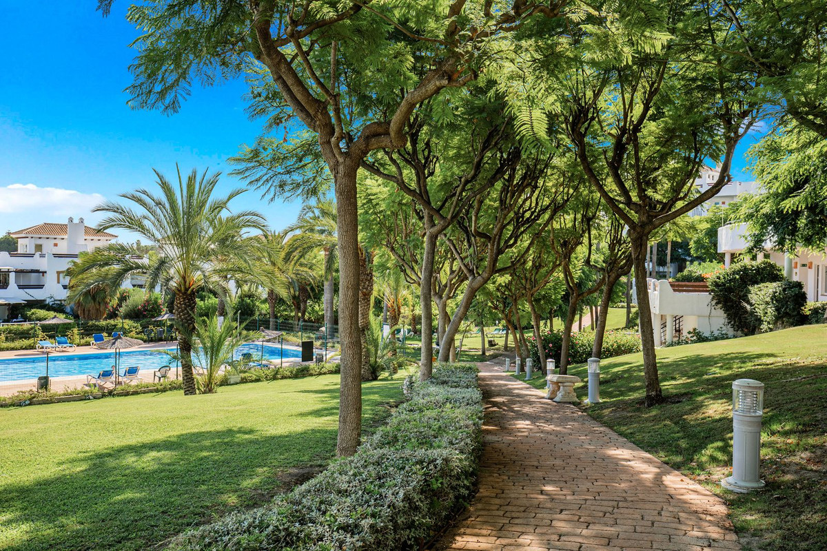 Appartement te koop in Estepona | 2 slaapkamers H5464768