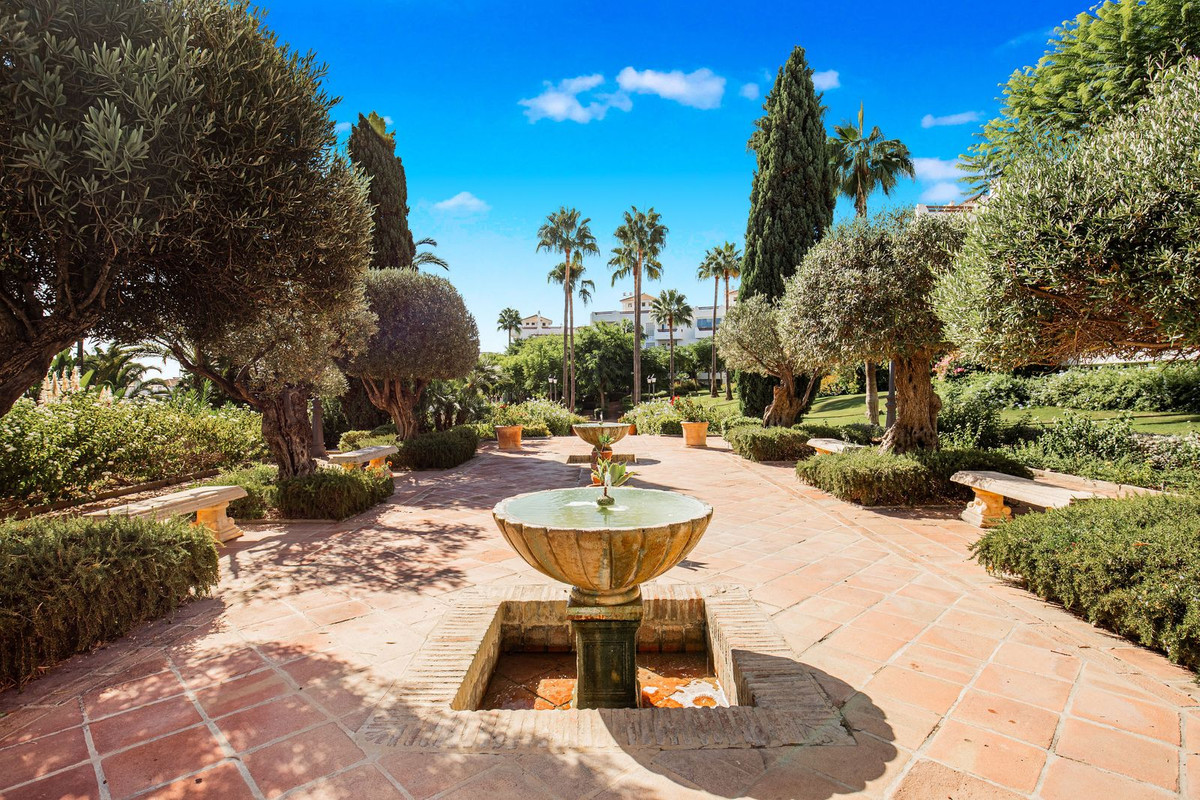 Appartement te koop in Estepona | 2 slaapkamers H5464768