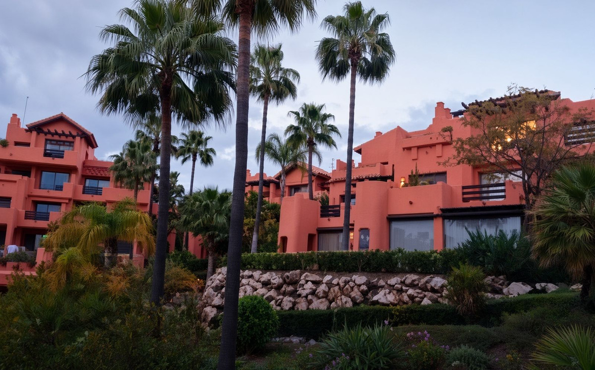Appartement te koop in Estepona | 2 slaapkamers H5464858