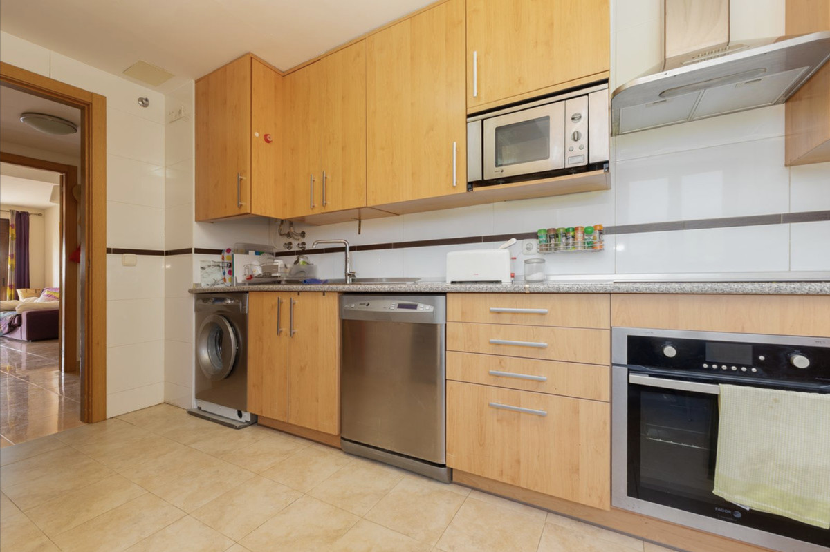 Appartement te koop in Estepona | 2 slaapkamers H5465041