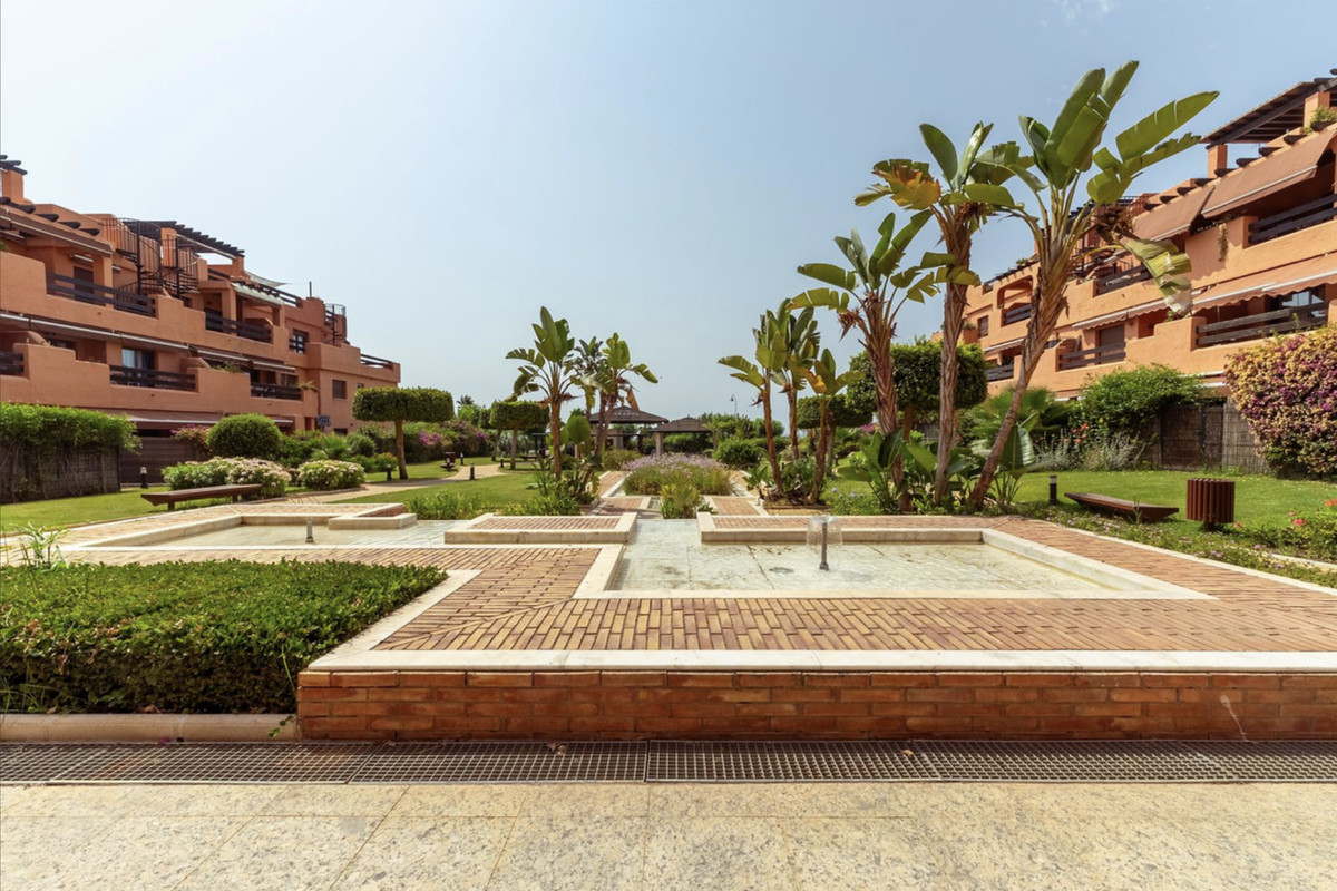 Appartement te koop in Estepona | 2 slaapkamers H5465041