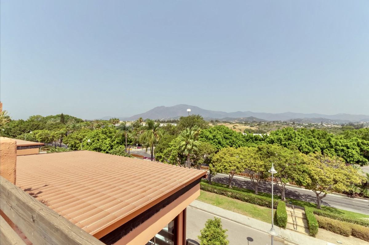 Appartement te koop in Estepona | 2 slaapkamers H5465041