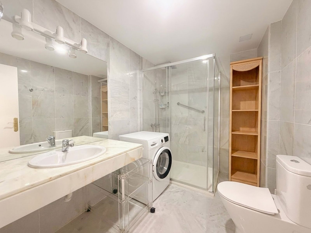 Appartement te koop in Estepona | 2 slaapkamers H5465182