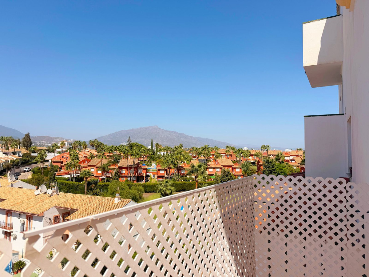 Appartement te koop in Estepona | 2 slaapkamers H5465182