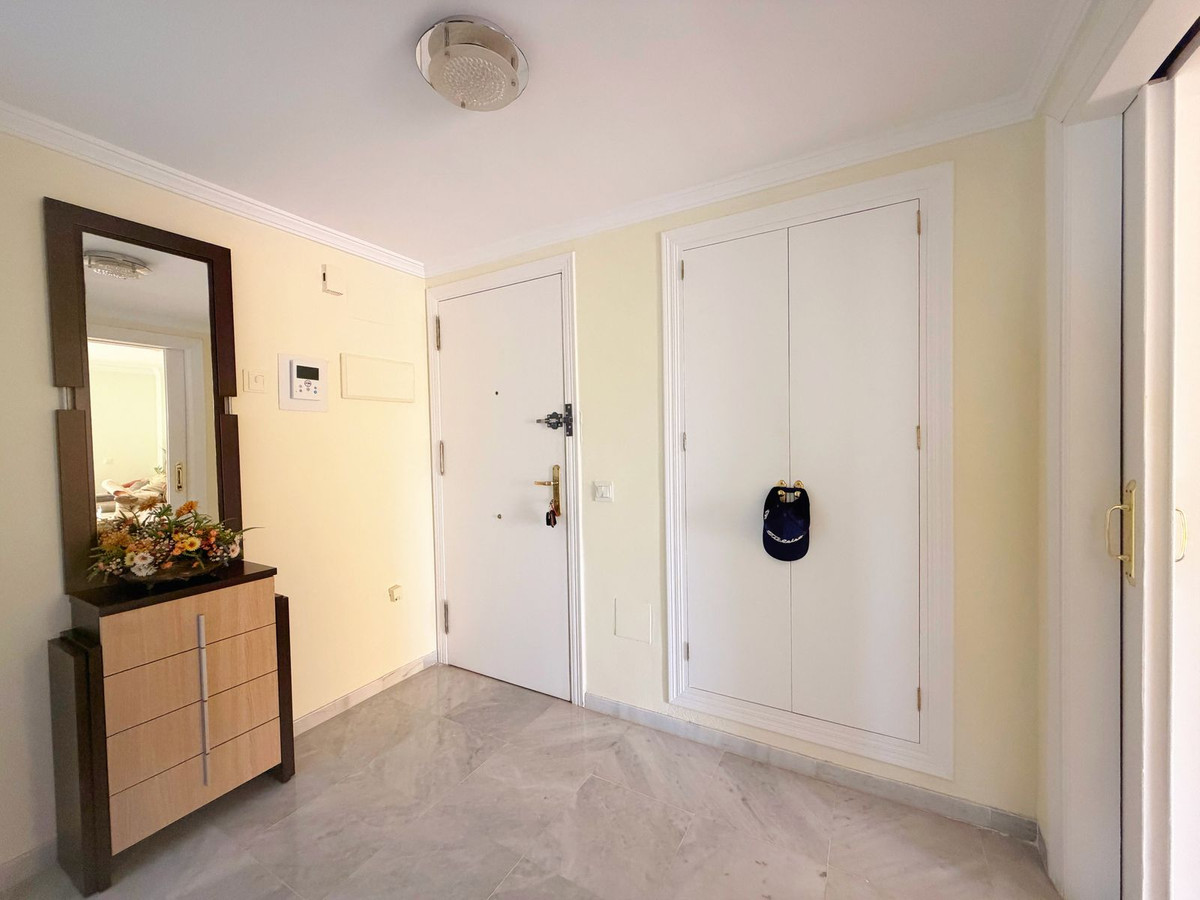 Appartement te koop in Estepona | 2 slaapkamers H5465182