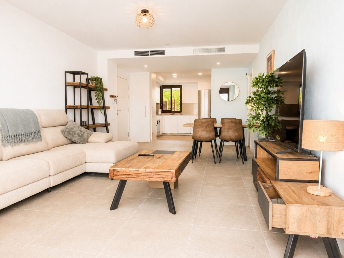 Appartement te koop in Estepona | 3 slaapkamers H5465332