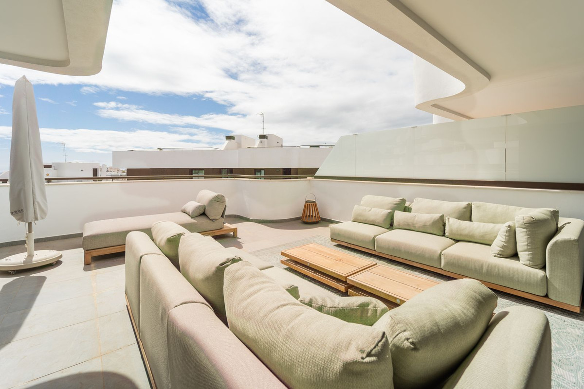 Appartement te koop in Estepona | 3 slaapkamers H5465338