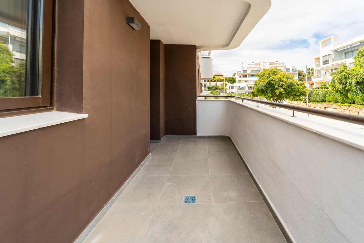Appartement te koop in Estepona | 3 slaapkamers H5465338