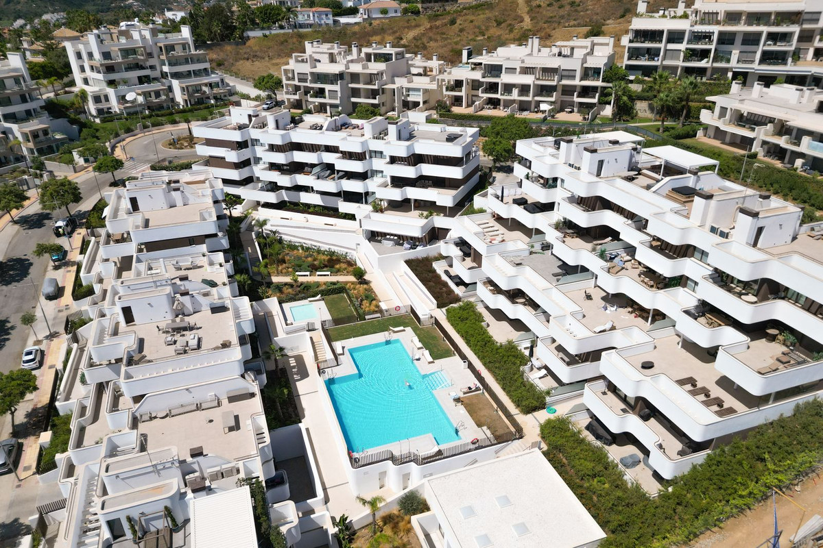 Appartement te koop in Estepona | 3 slaapkamers H5465338