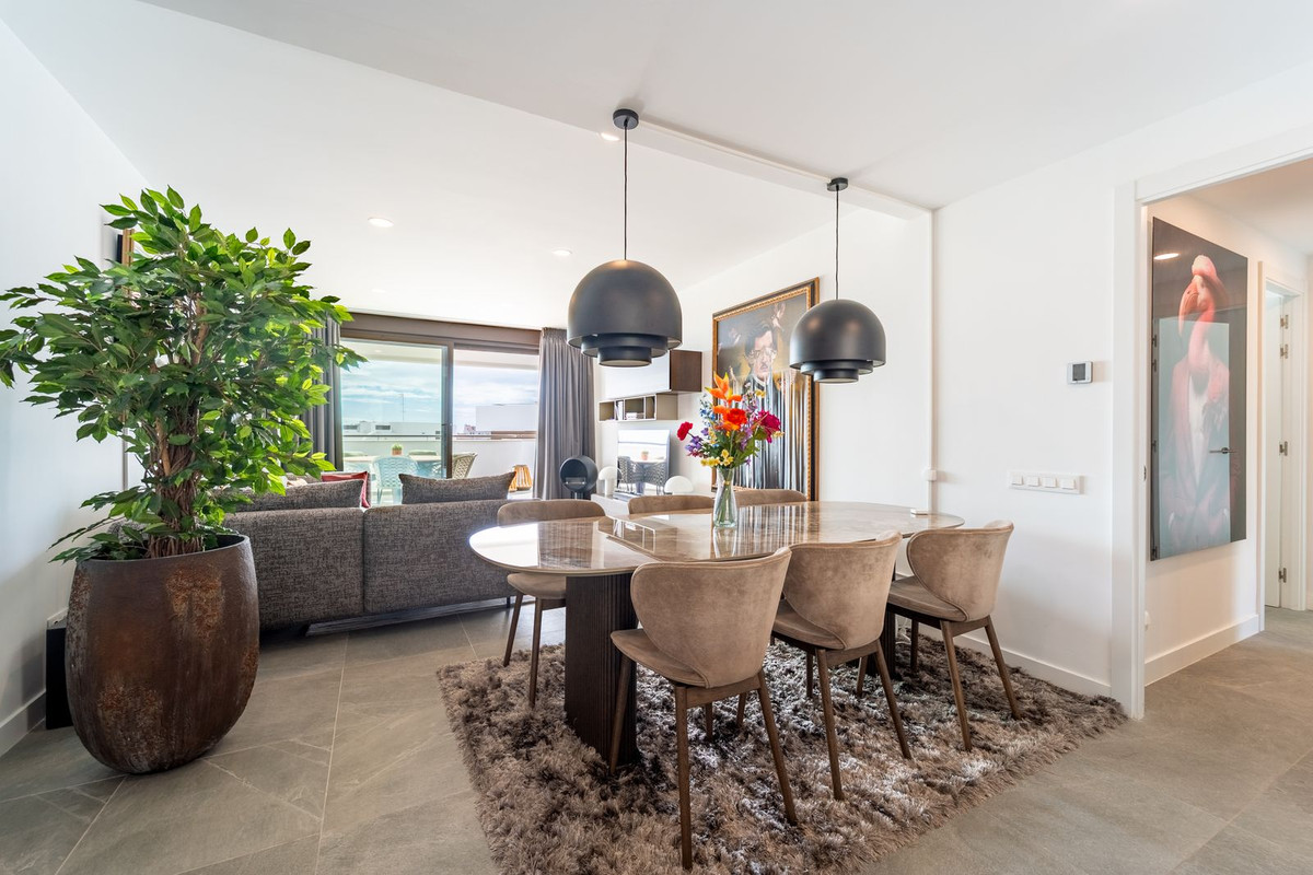 Appartement te koop in Estepona | 3 slaapkamers H5465338