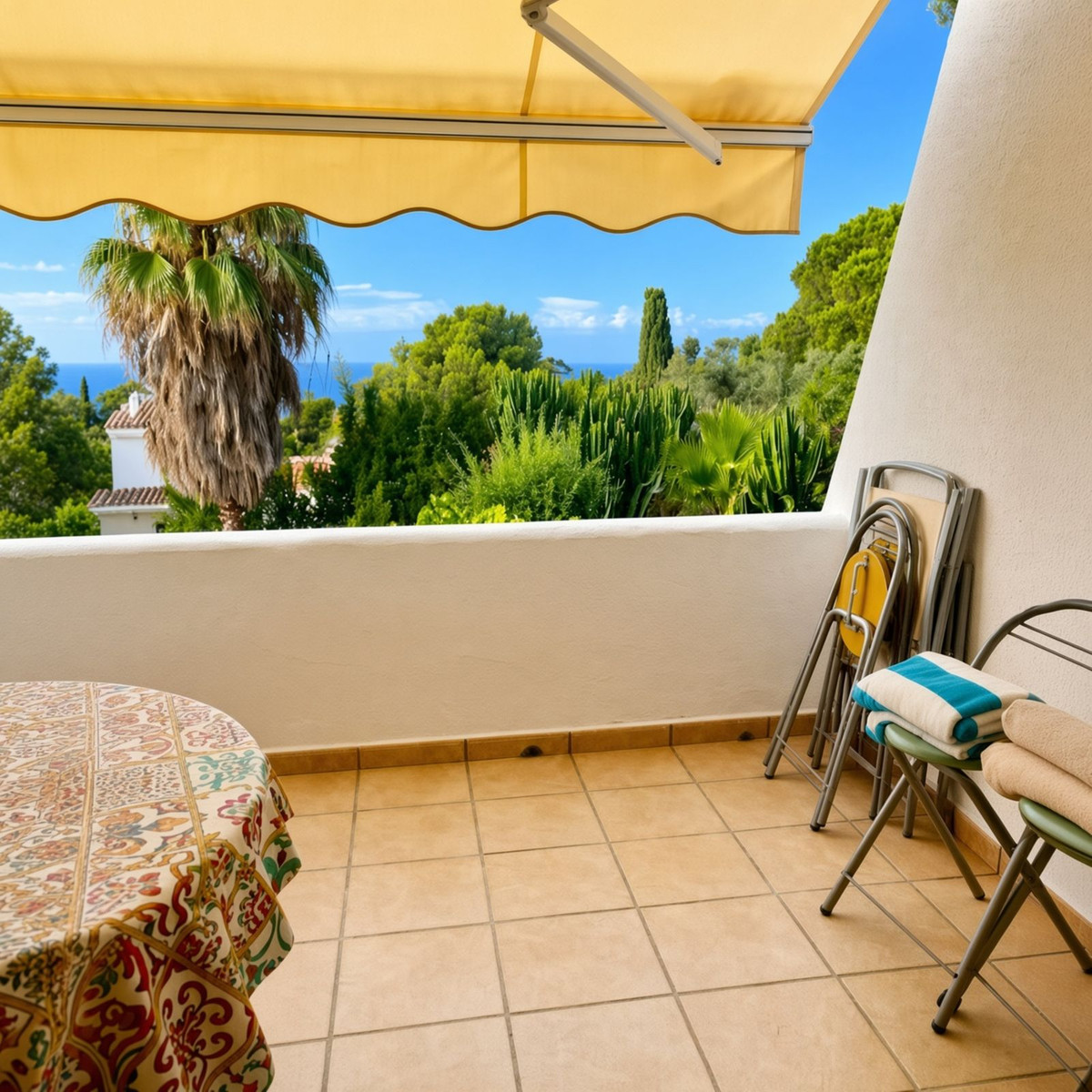 Appartement te koop in Estepona | 0 slaapkamers H5467657
