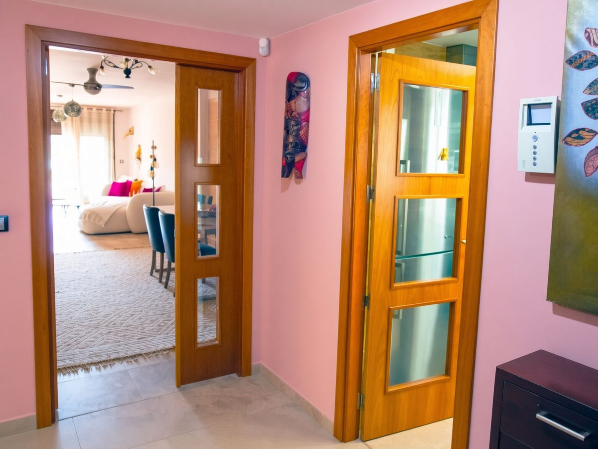 Appartement te koop in Estepona | 0 slaapkamers H5467657