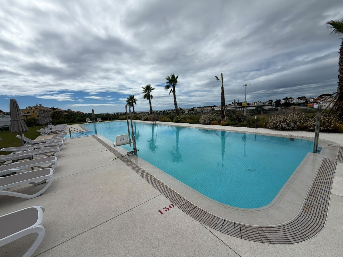 Appartement te koop in Estepona | 4 slaapkamers H5467927