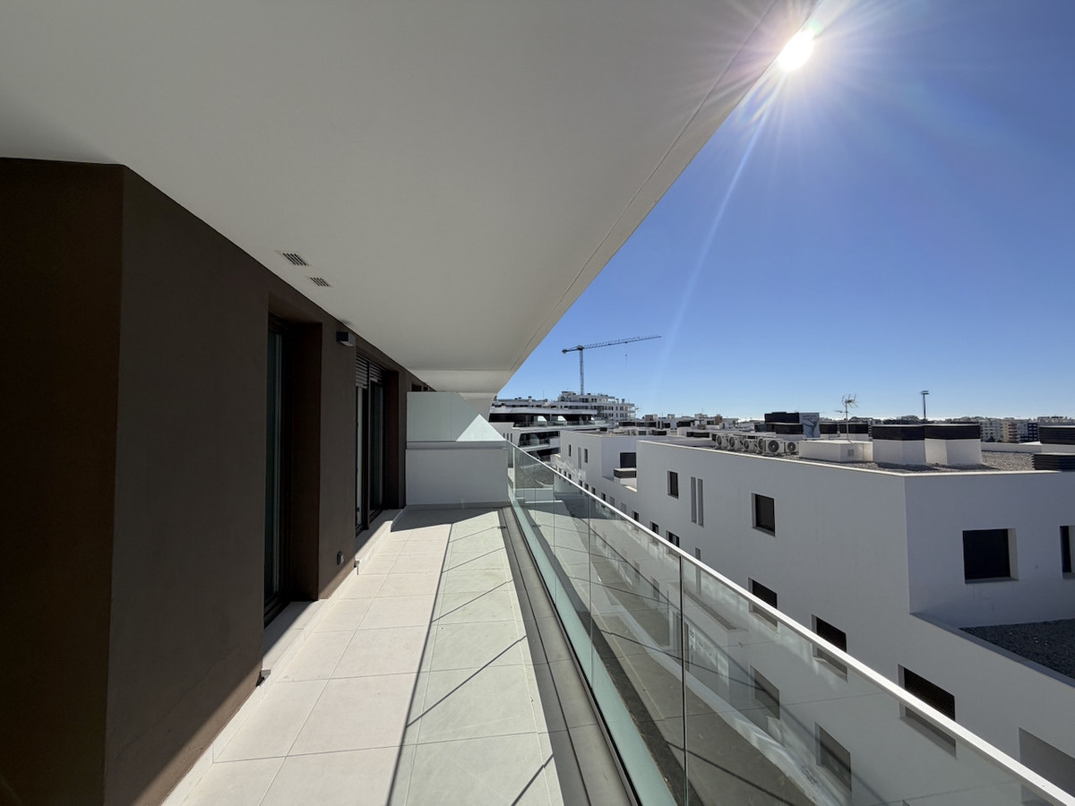 Appartement te koop in Estepona | 3 slaapkamers H5468134