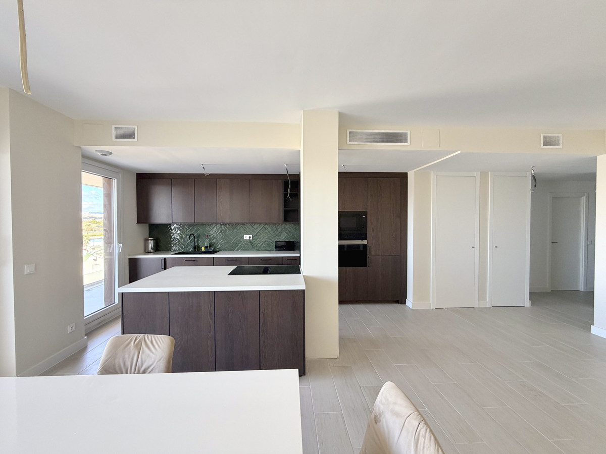Appartement te koop in Estepona | 3 slaapkamers H5468134