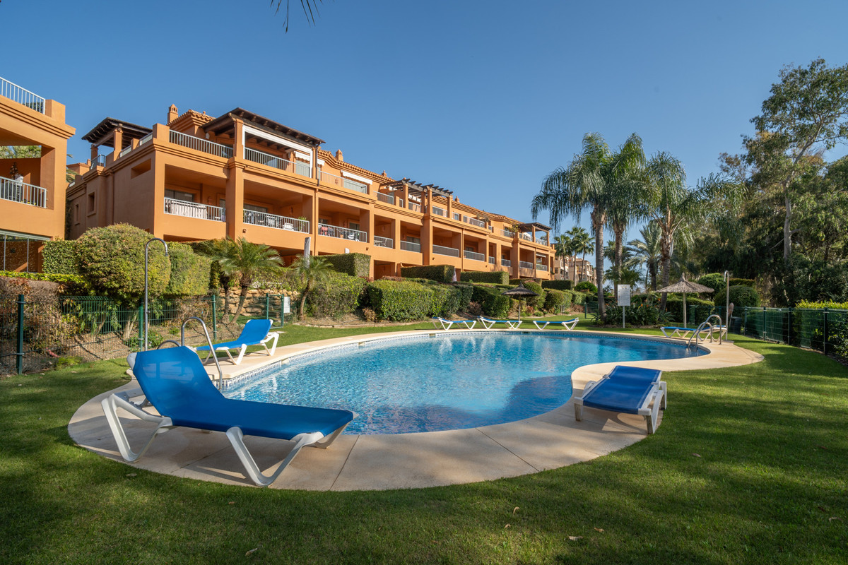 Appartement te koop in Estepona | 2 slaapkamers H5468533