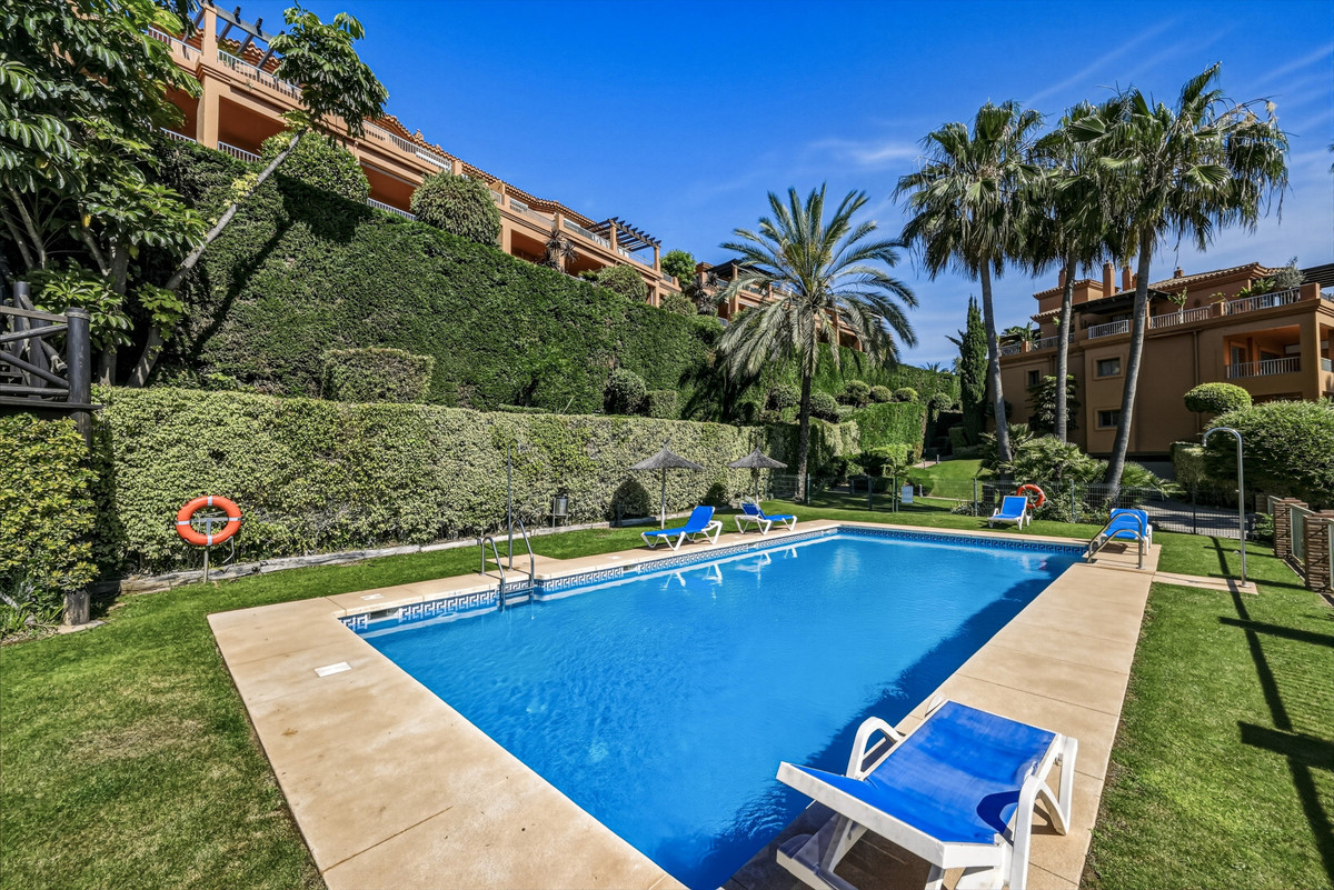 Appartement te koop in Estepona | 2 slaapkamers H5468533