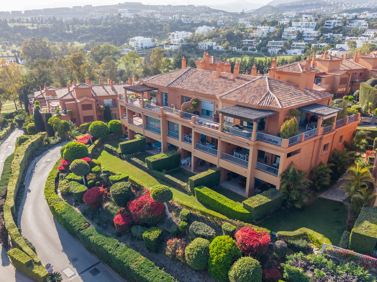 Appartement te koop in Estepona | 2 slaapkamers H5468533