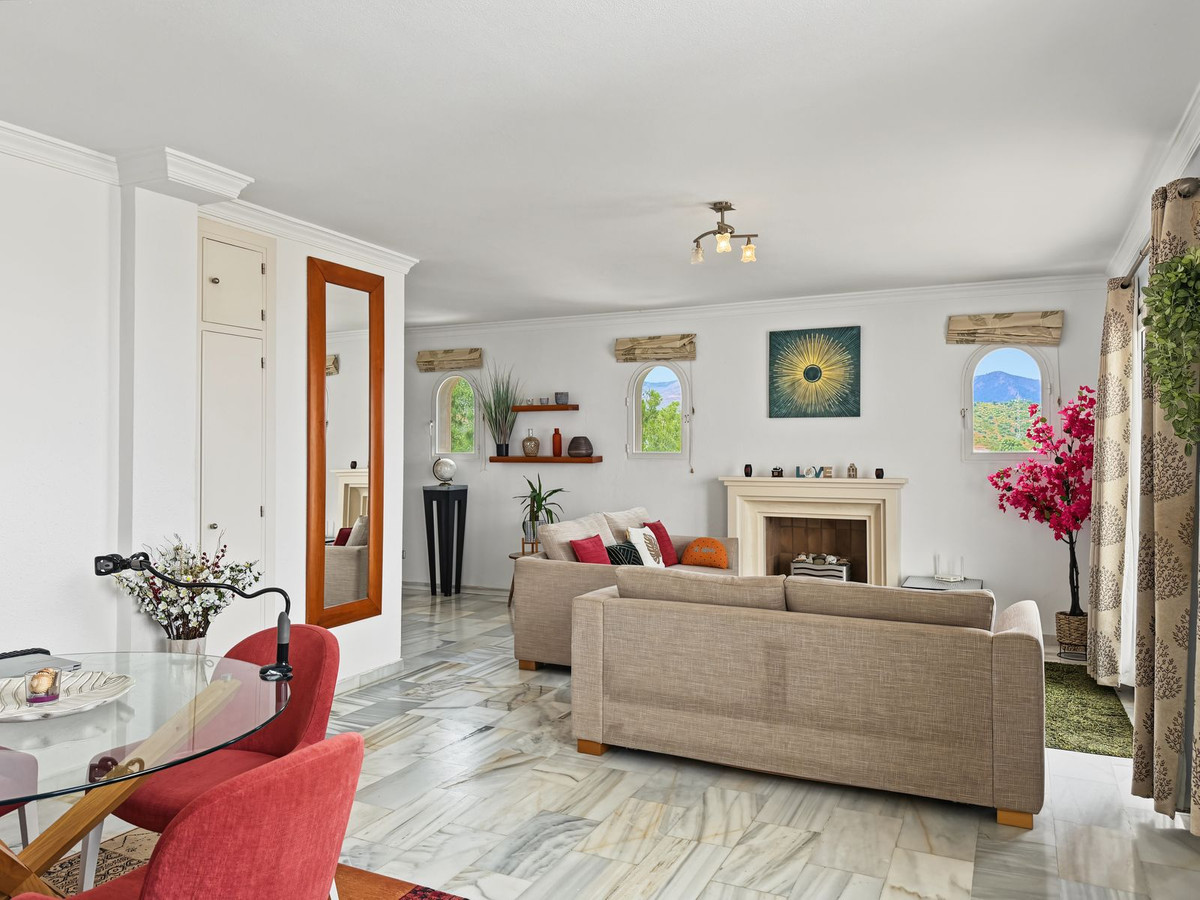 Duplex te koop in Estepona | 2 slaapkamers H5468851