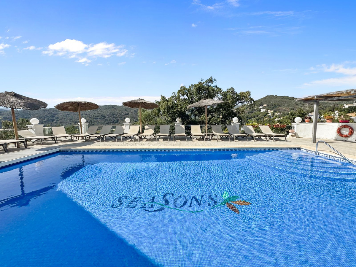 Duplex te koop in Estepona | 2 slaapkamers H5468851