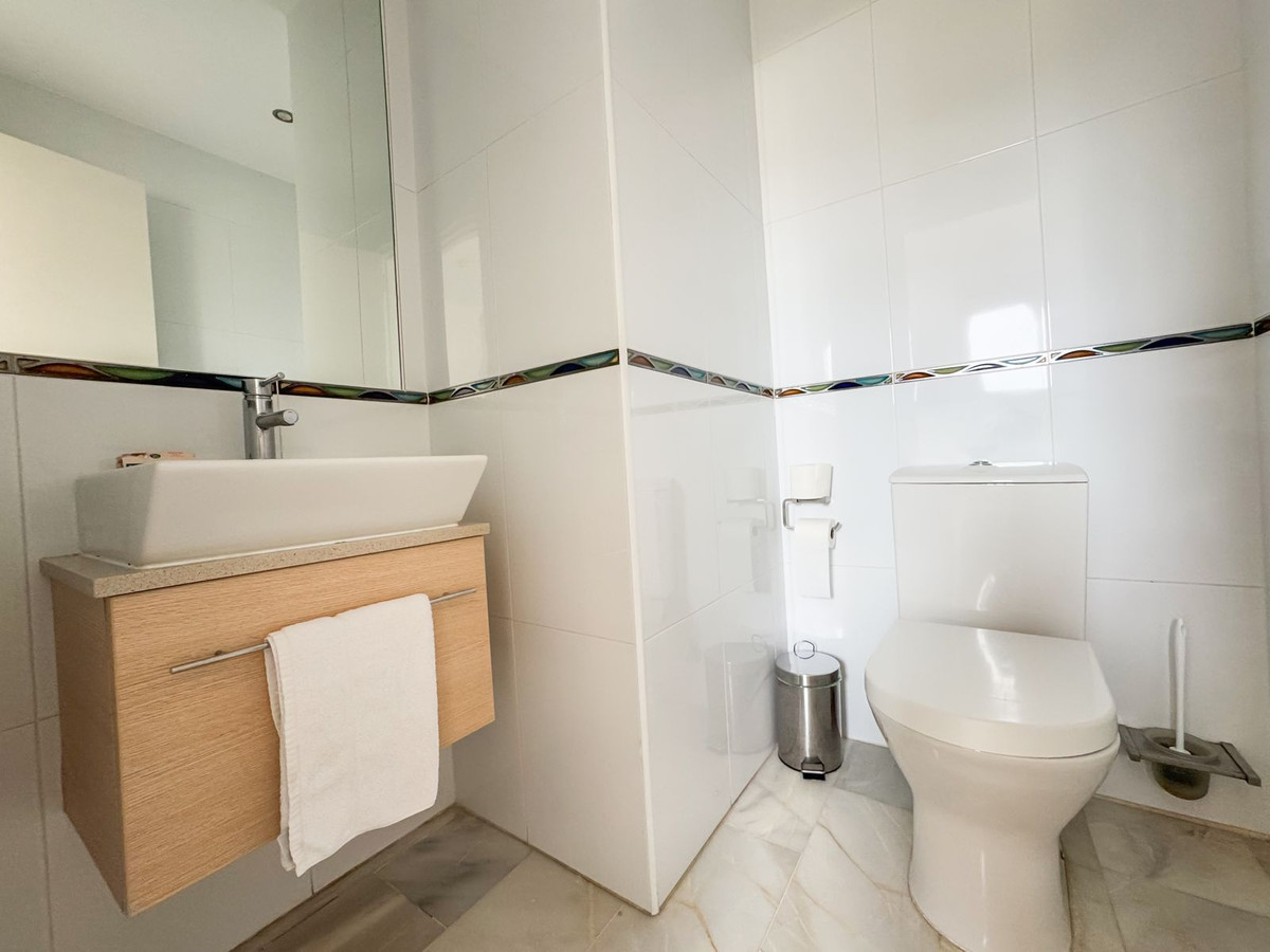 Duplex te koop in Estepona | 2 slaapkamers H5468851