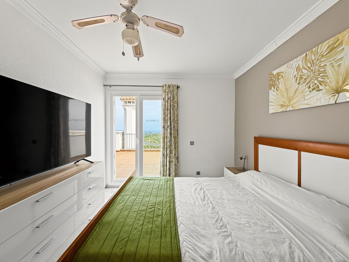 Duplex te koop in Estepona | 2 slaapkamers H5468851