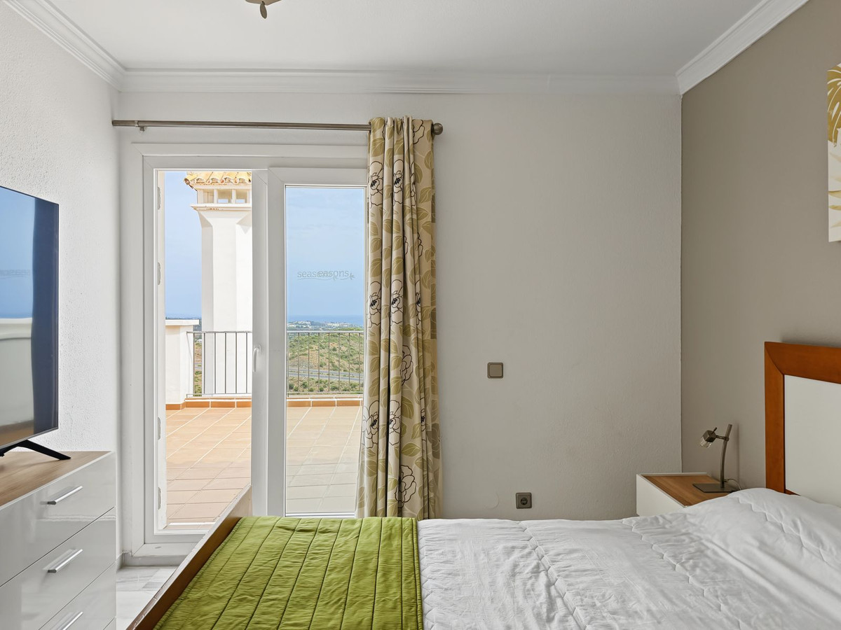 Duplex te koop in Estepona | 2 slaapkamers H5468851