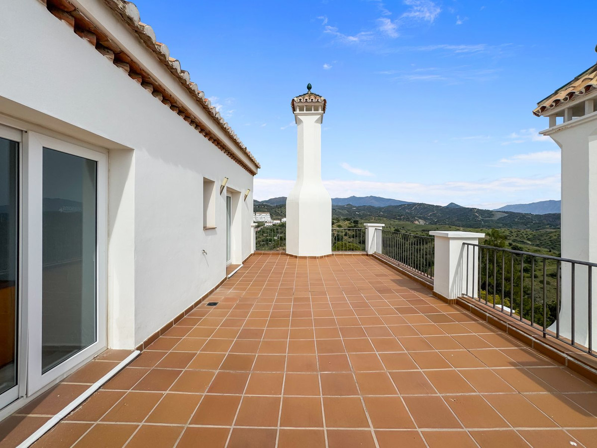 Duplex te koop in Estepona | 2 slaapkamers H5468851